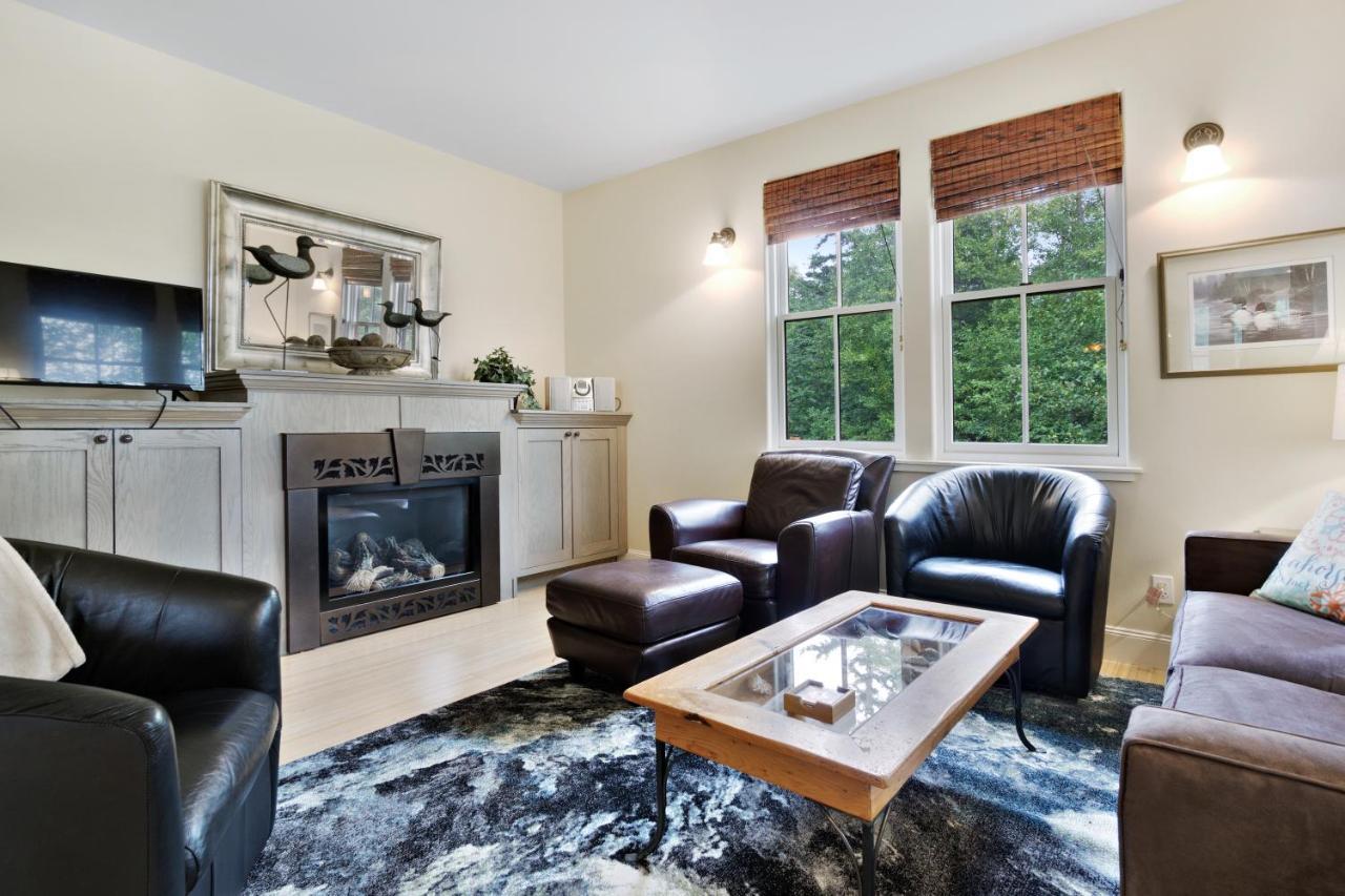 3 Bed 3 Bath Vacation In * Eastsound