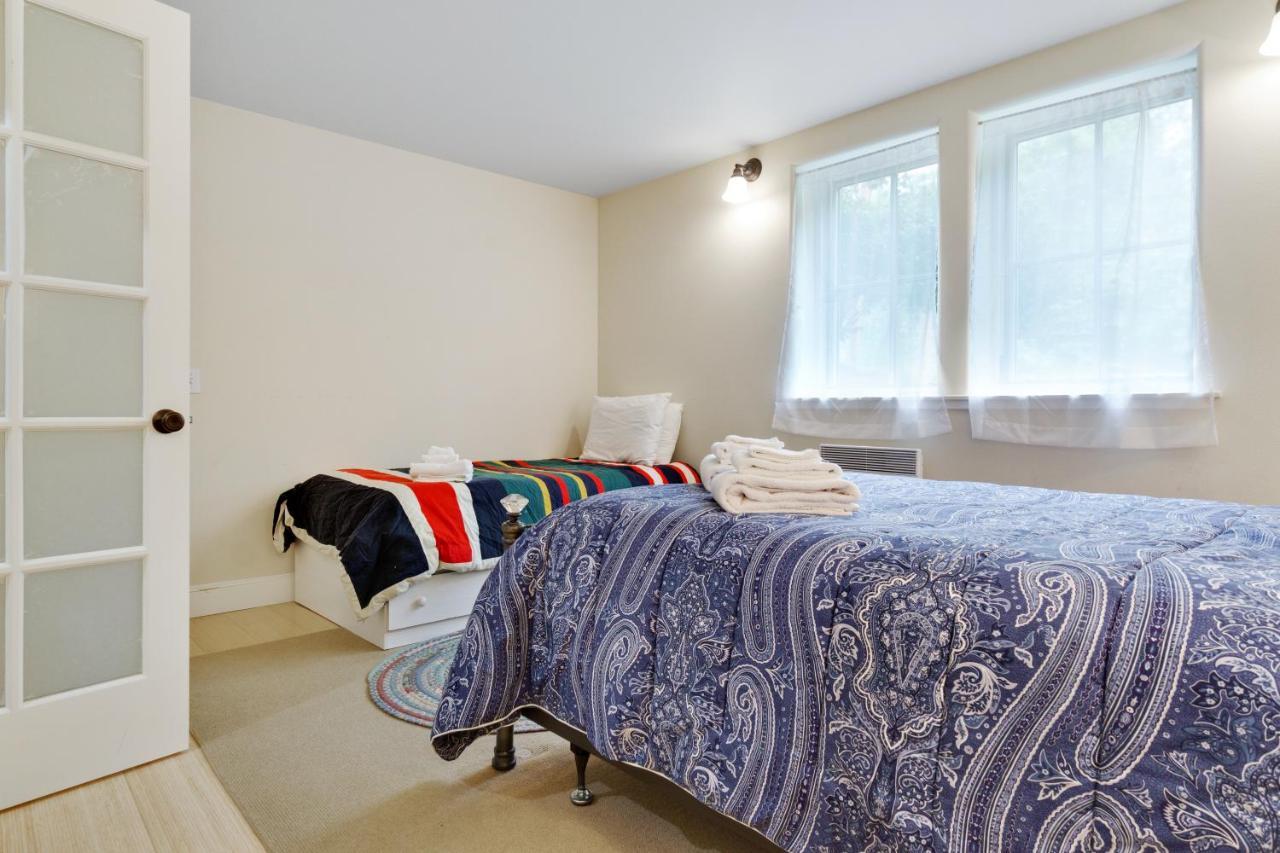 3 Bed 3 Bath Vacation In Holiday home Eastsound